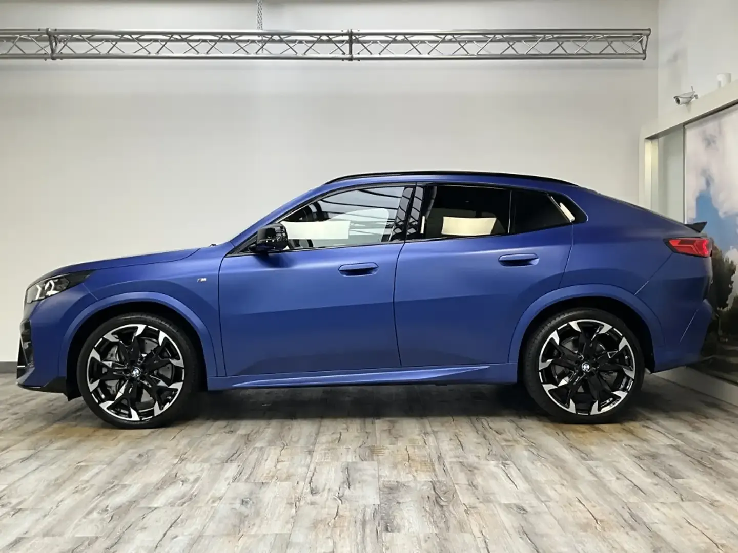 بي أم دبليو X2 2024