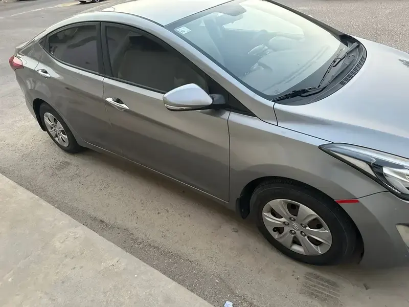 Hyundai Elantra 2015