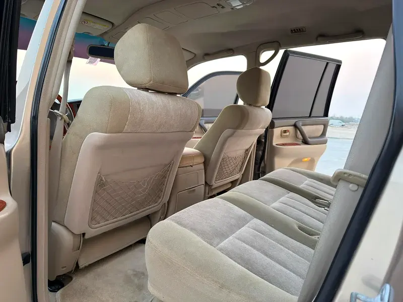 Toyota Land Cruiser 2004