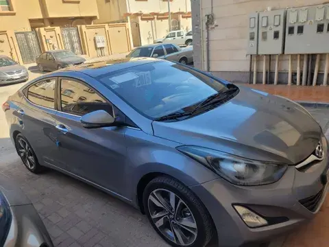 هيونداي إلنترا 2015