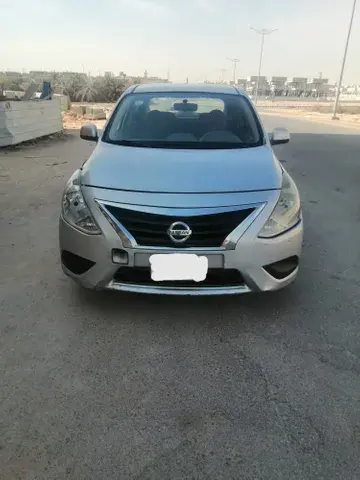 نيسان صني 2015