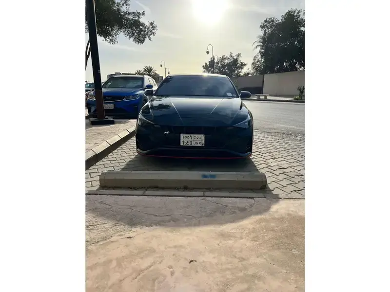Hyundai Elantra 2022