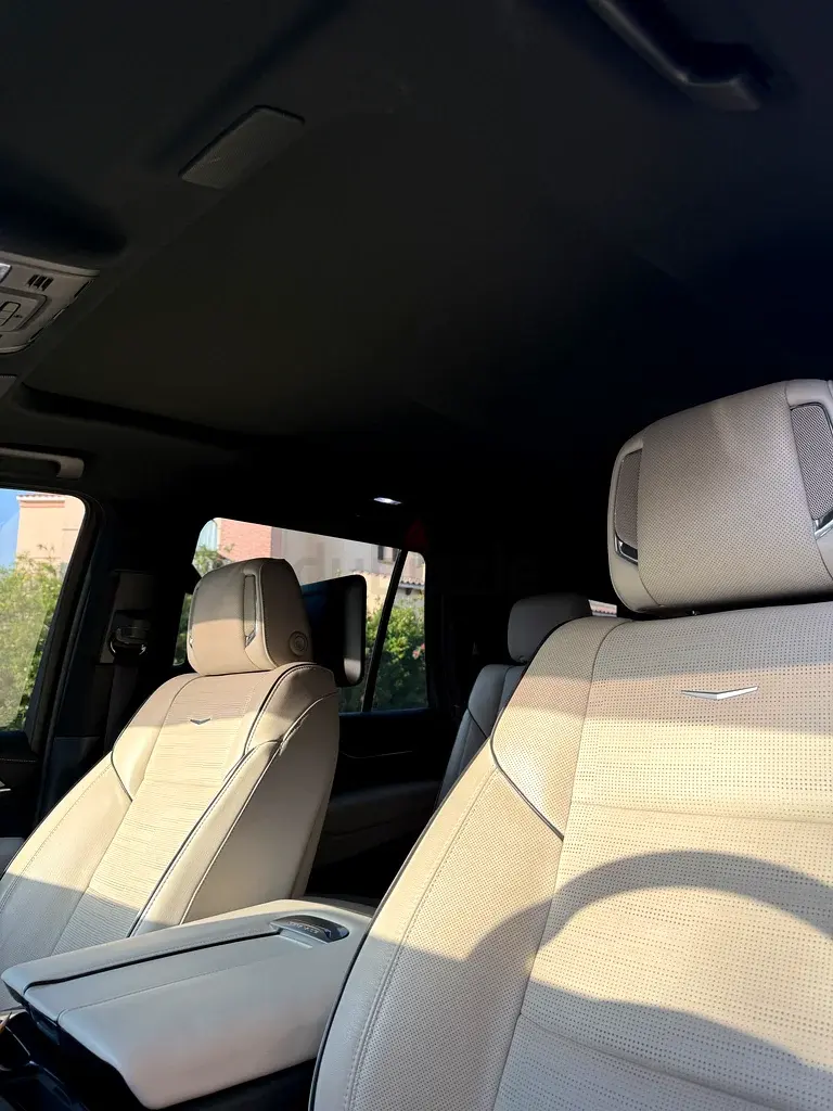 كاديلاك اسكاليد 2021