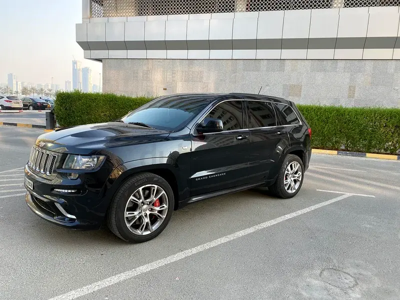 جيب جراند شيروكي 2013