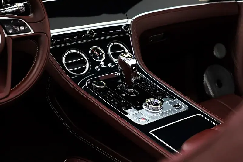 بنتلي كونتيننتال 2019