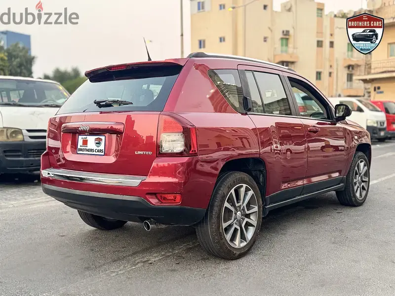 جيب كومباس 2014