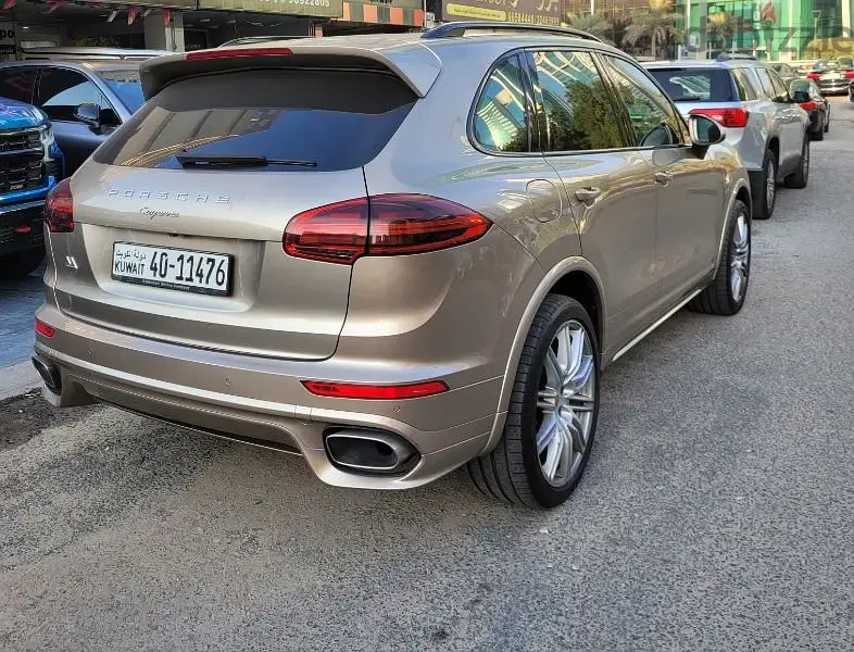 Porsche Cayenne 2016