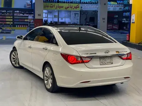هيونداي سوناتا 2011
