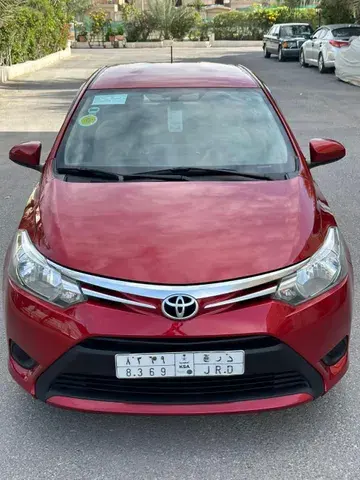 تويوتا يارس 2017