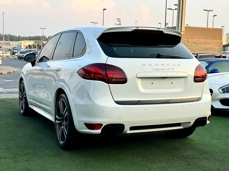 بورش كايان 2013