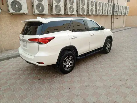 Toyota Fortuner 2022