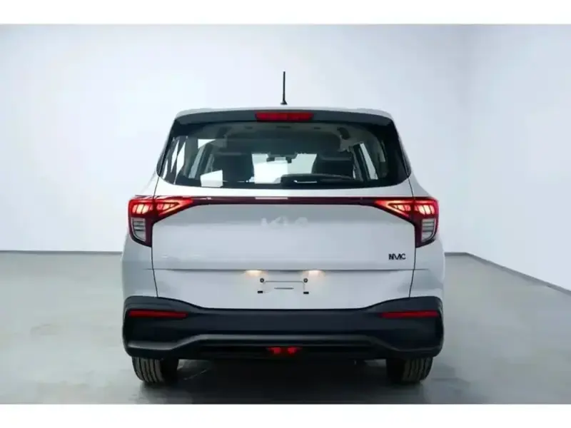 KIA Carens 2024