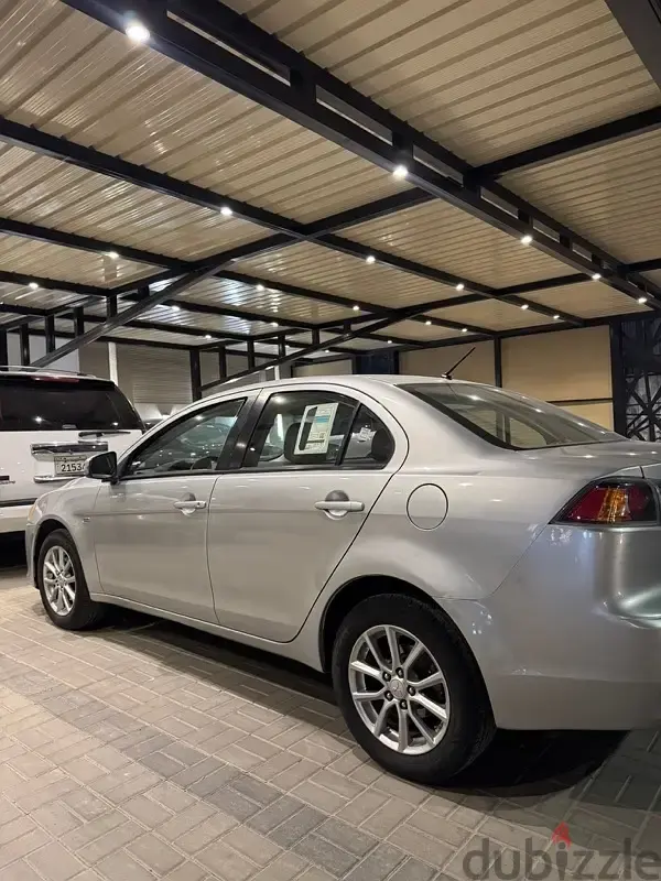 ميتسوبيشي لانسر 2017