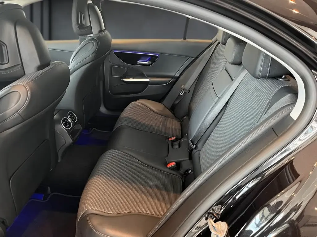 Mercedes Benz C Class 2023