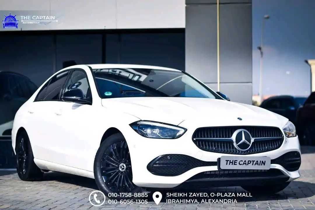 Mercedes Benz C Class 2024
