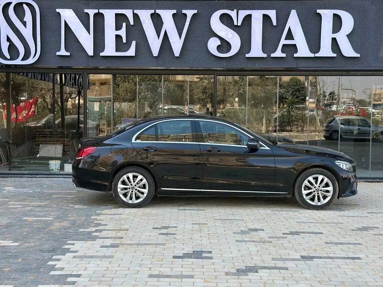 Mercedes Benz C Class 2019