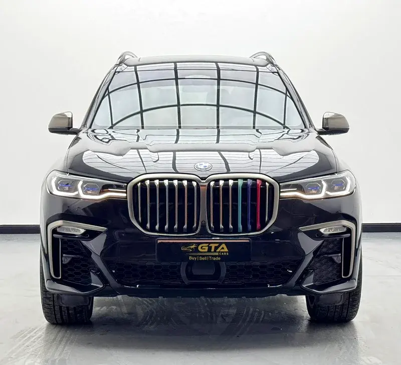 بي أم دبليو X7 2022