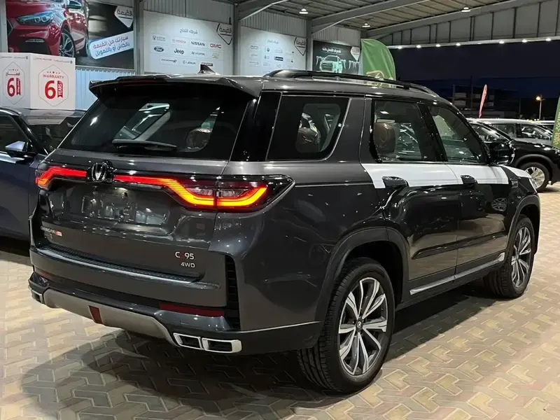 Changan CS95 2024