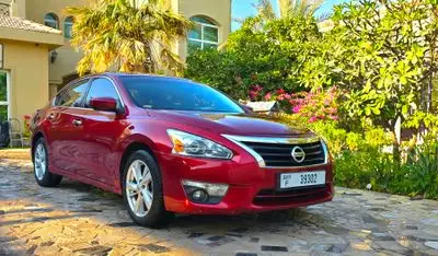 نيسان ألتيما SV