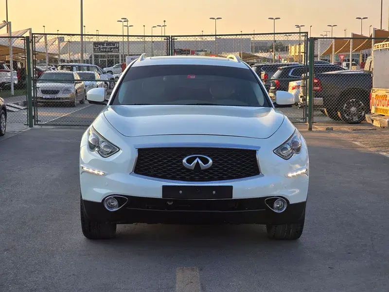 Infiniti QX70 2018