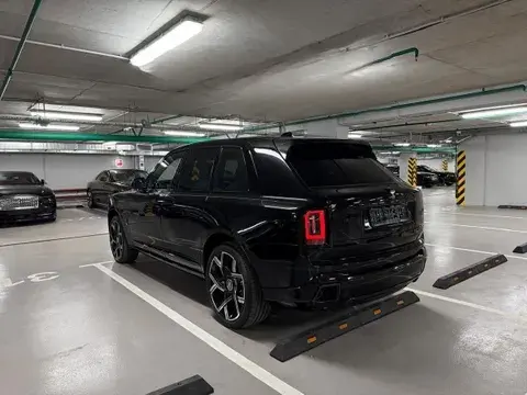 رولز رويس كولينان 2025 40