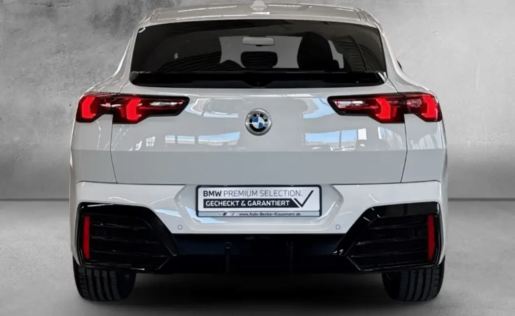 بي أم دبليو X2 2024