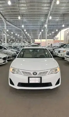 تويوتا كامري 2015