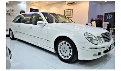 مرسيدس بنز E 320 EXCELLENT DEAL for our Mercedes Benz E320 ELEGANCE ( LIMOUSINE ) 2003 Model!! in White Color! GCC Sp