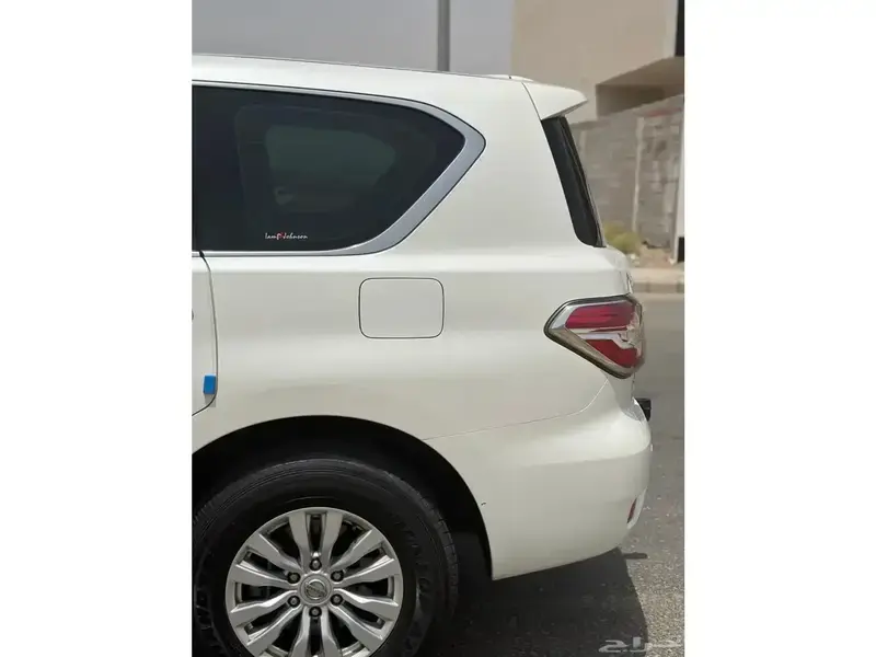 Nissan Patrol 2016