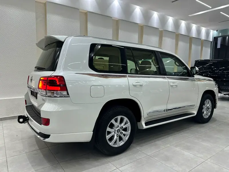 Toyota Land Cruiser 2019