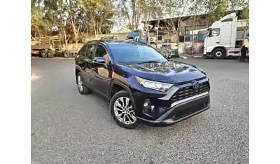 Toyota RAV4 XLE Full options premium