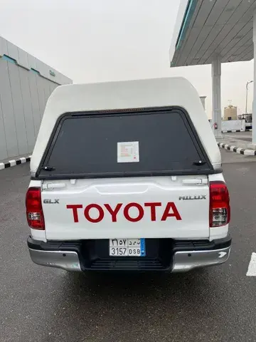 تويوتا هيلوكس 2021