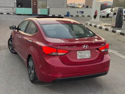Hyundai Elantra 2016