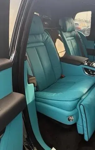 رولز رويس كولينان 2025 40