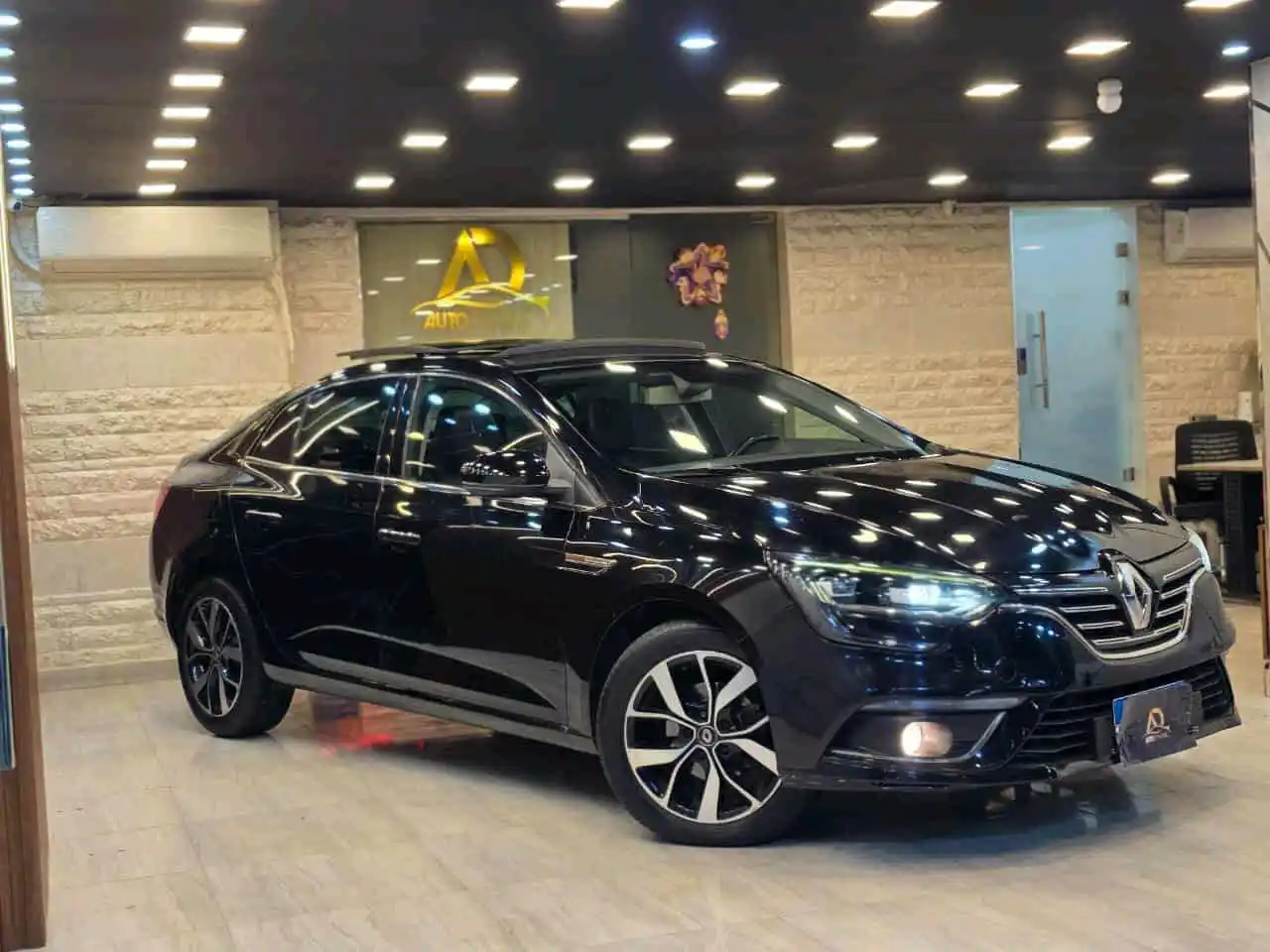 رينو ميجان 2020