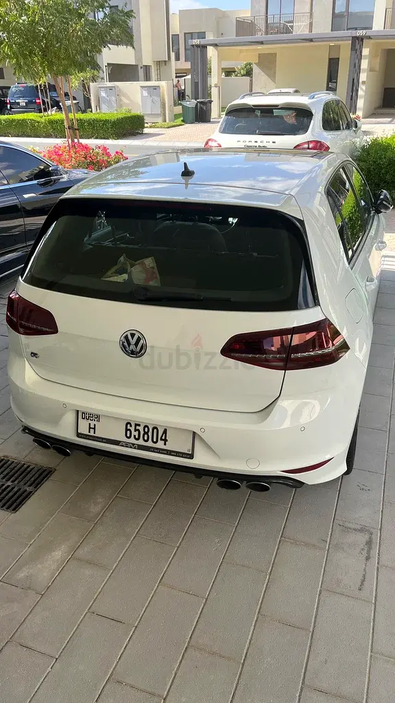 فولكس واجن جولف 2017