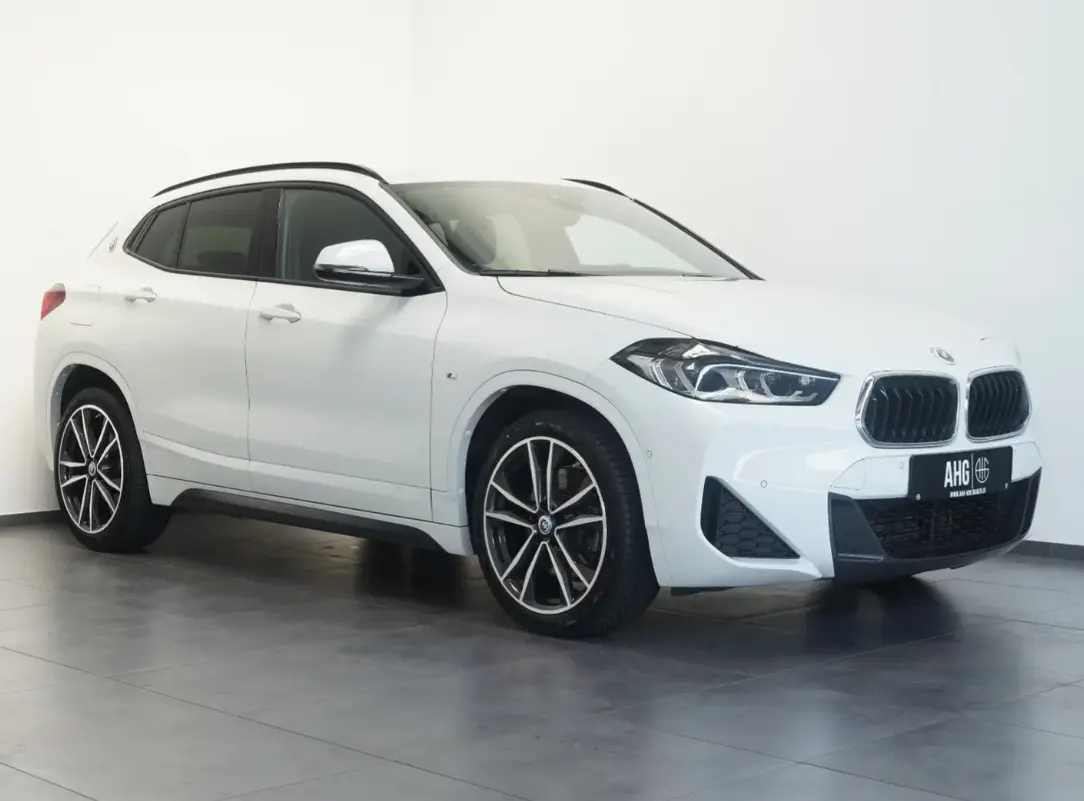 بي أم دبليو X1 2023