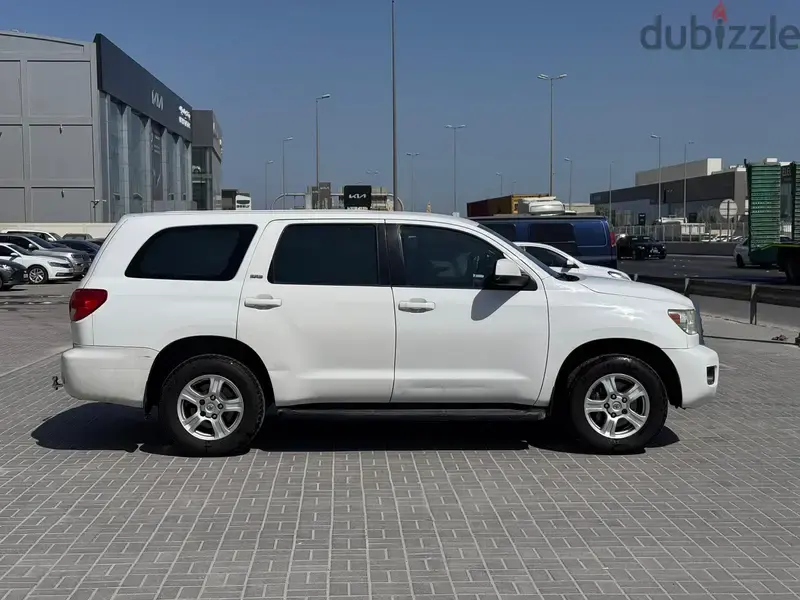 Toyota Sequoia 2015