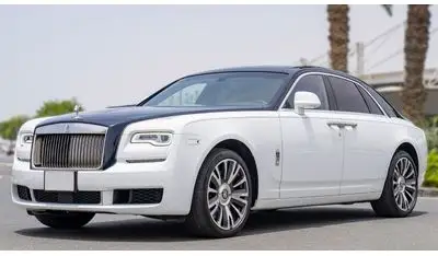 رولز رويس جوست 6.6L PETROL 5-SEATER WITH STARLIGHT ROOF