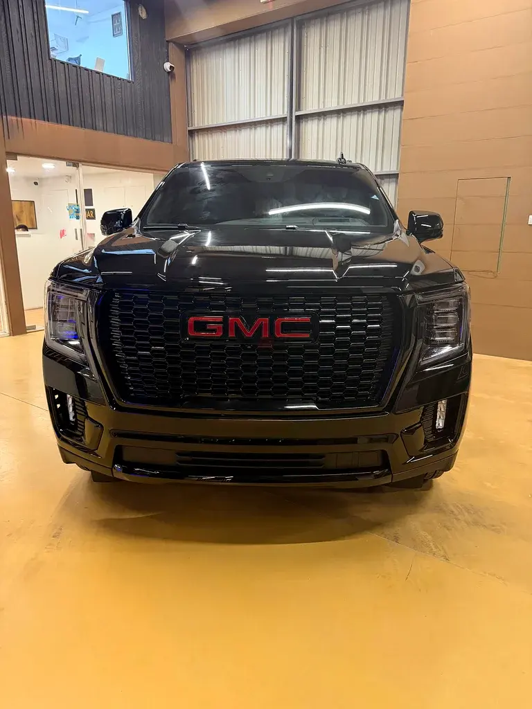 GMC Yukon 2024
