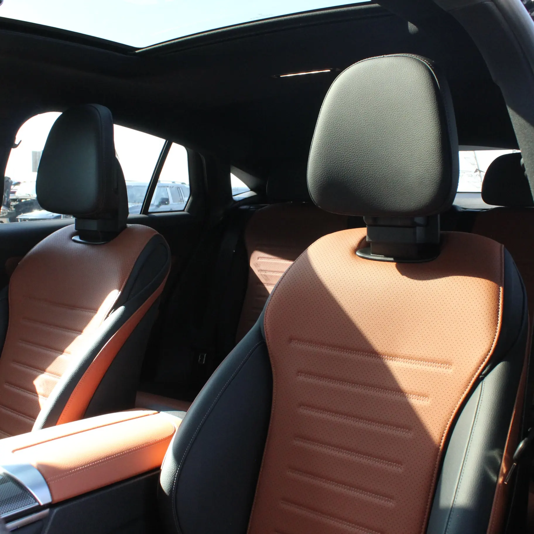 Mercedes Benz GLC Class 2025