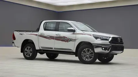 تويوتا هيلوكس 2024 الجديد