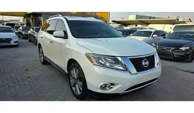 Nissan Pathfinder SL 3.5L (260 HP) 4WD