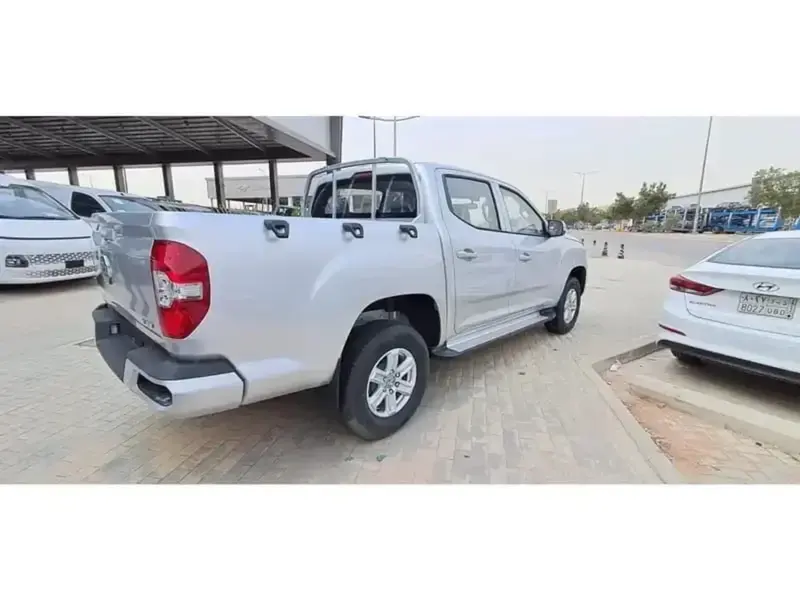 ام جي T60 2024 & Kia Seltos 2024