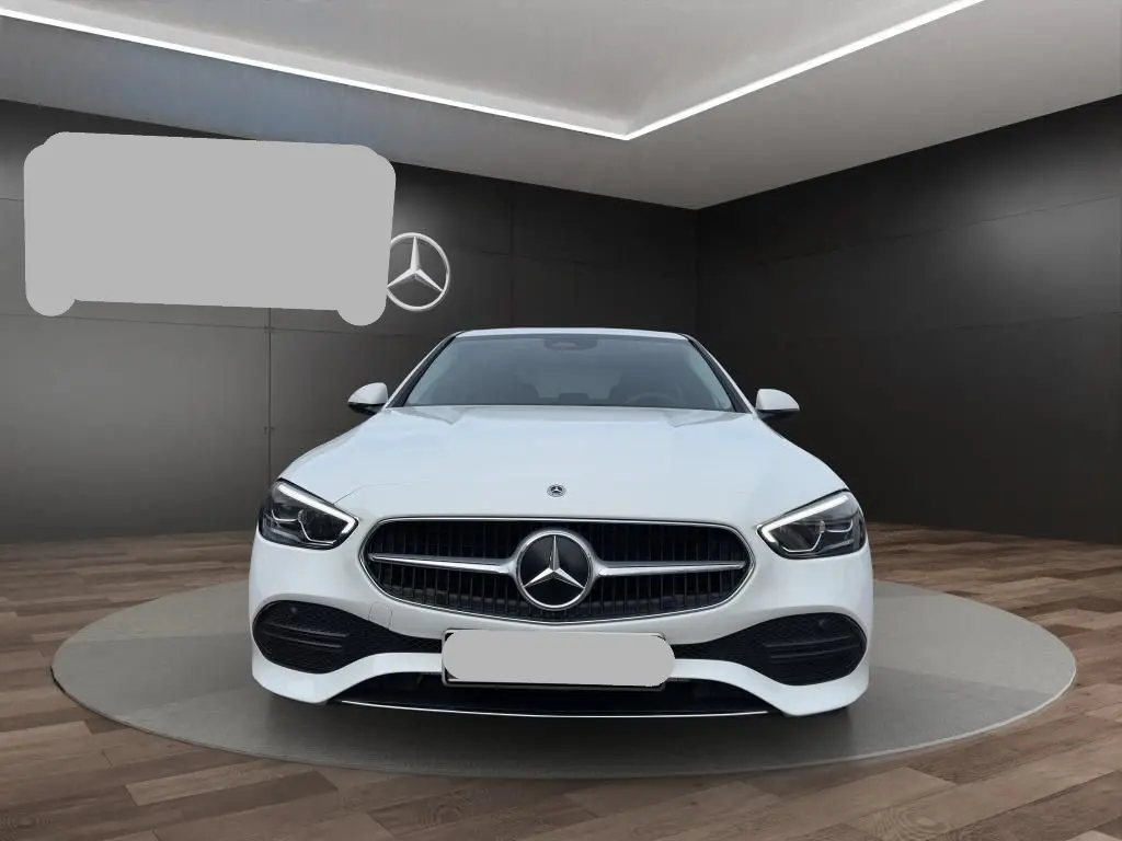Mercedes Benz C Class 2023