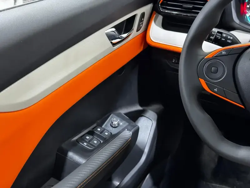 دونغ فينغ شاين ماكس 2025 ستاندر