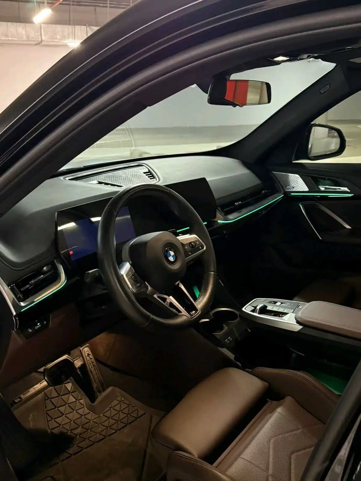 بي أم دبليو X1 2025