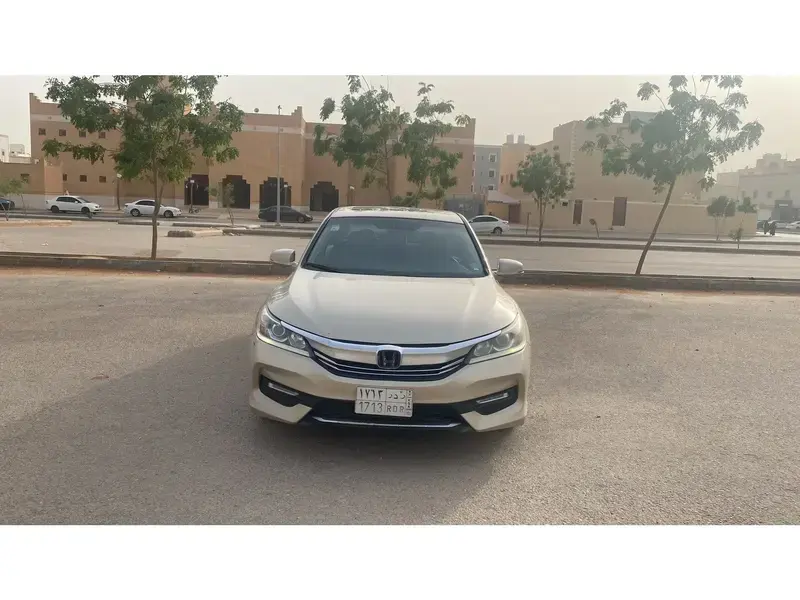 هوندا اكورد 2017