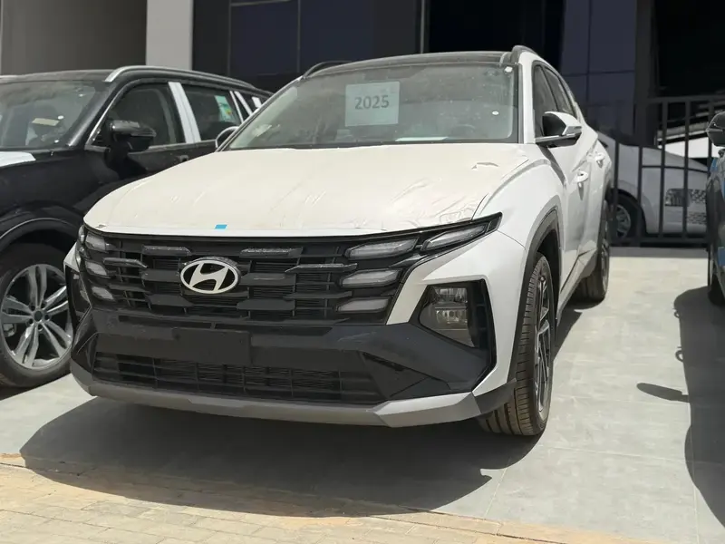 هيونداي توسان 2025 Comfort 2000 السعر بطاقة جمركية 91000