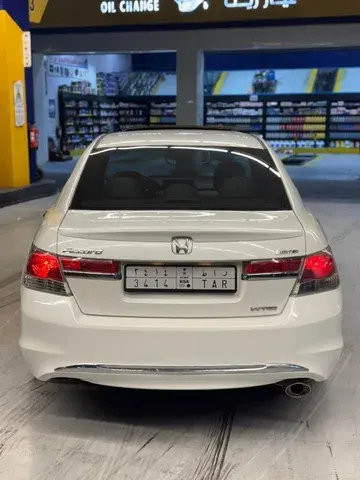 هوندا أكورد 2012